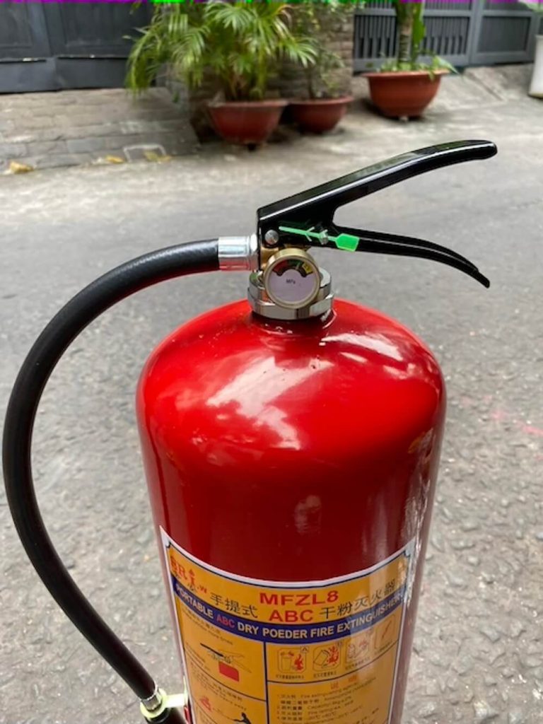 bình chữa cháy mfzl8 8kg